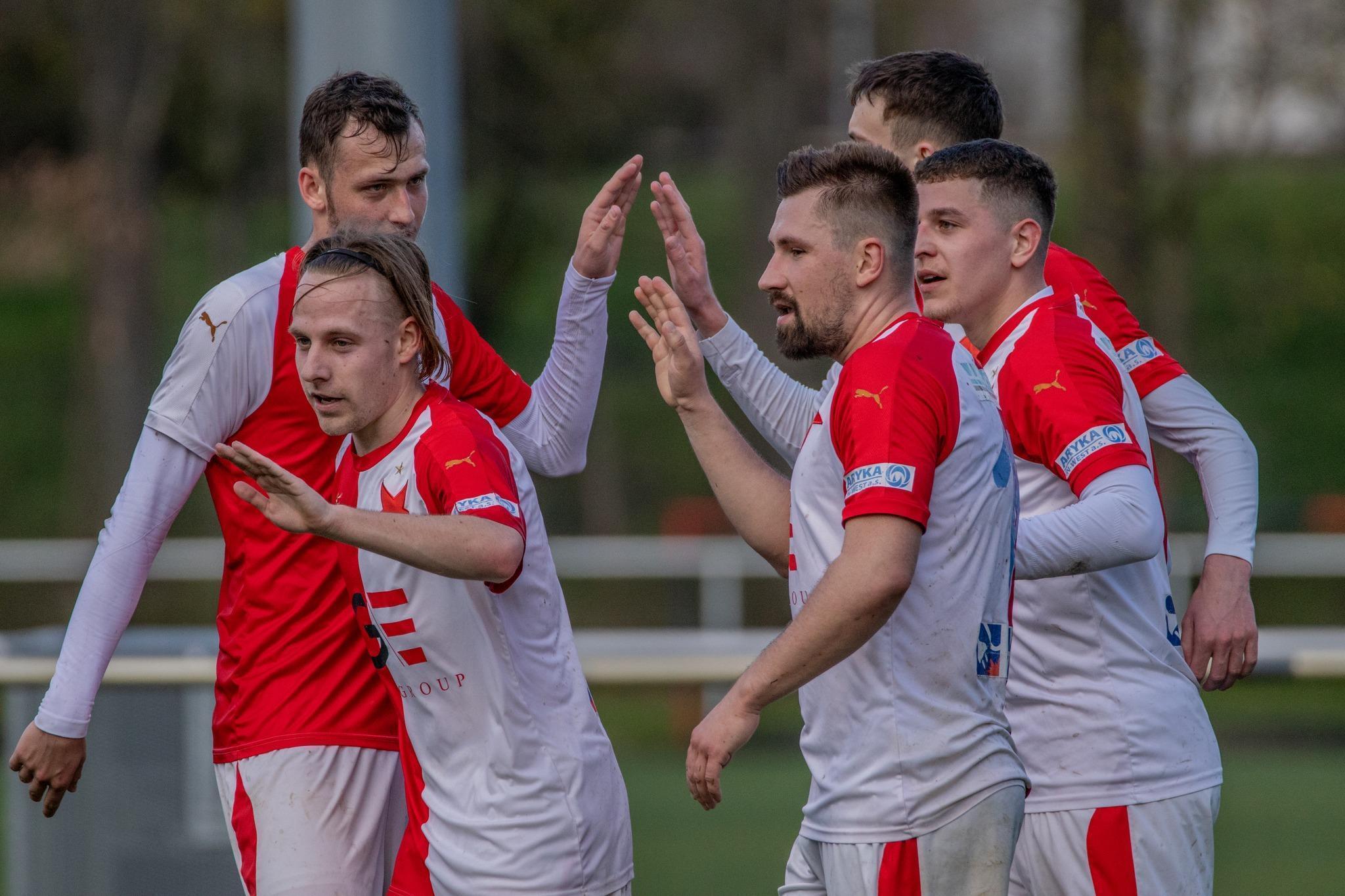 Slávisti díky perfektnímu prvnímu poločasu zdolali Spartak Polici a v tabulce opět povyskočili