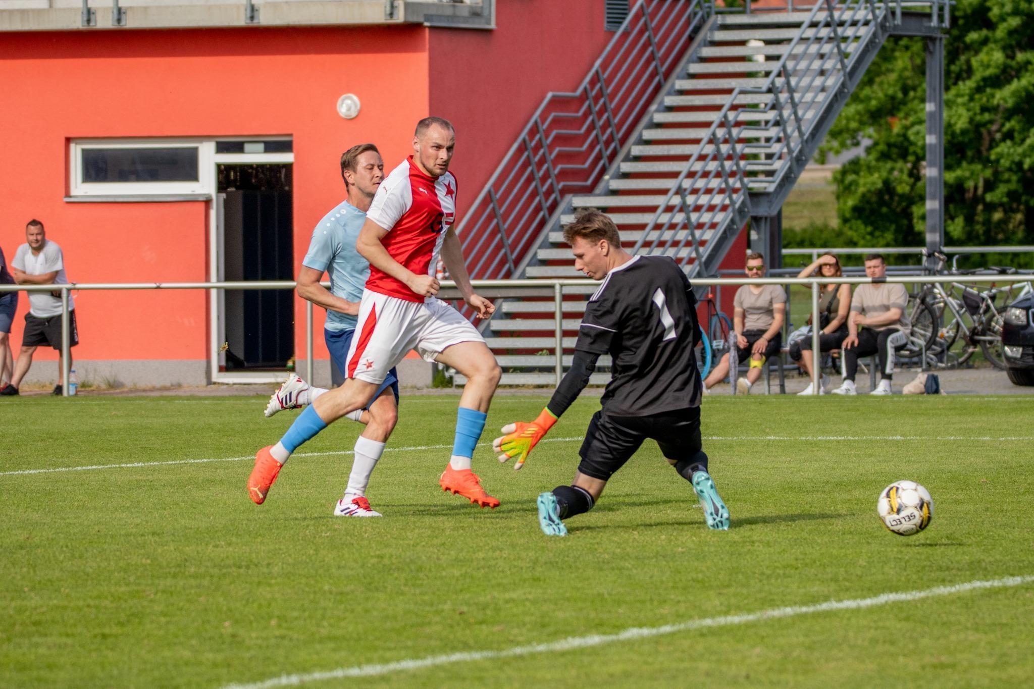 Hráči Slavie divákům v Orlické kotlině přichystali parádní gólový podvečer