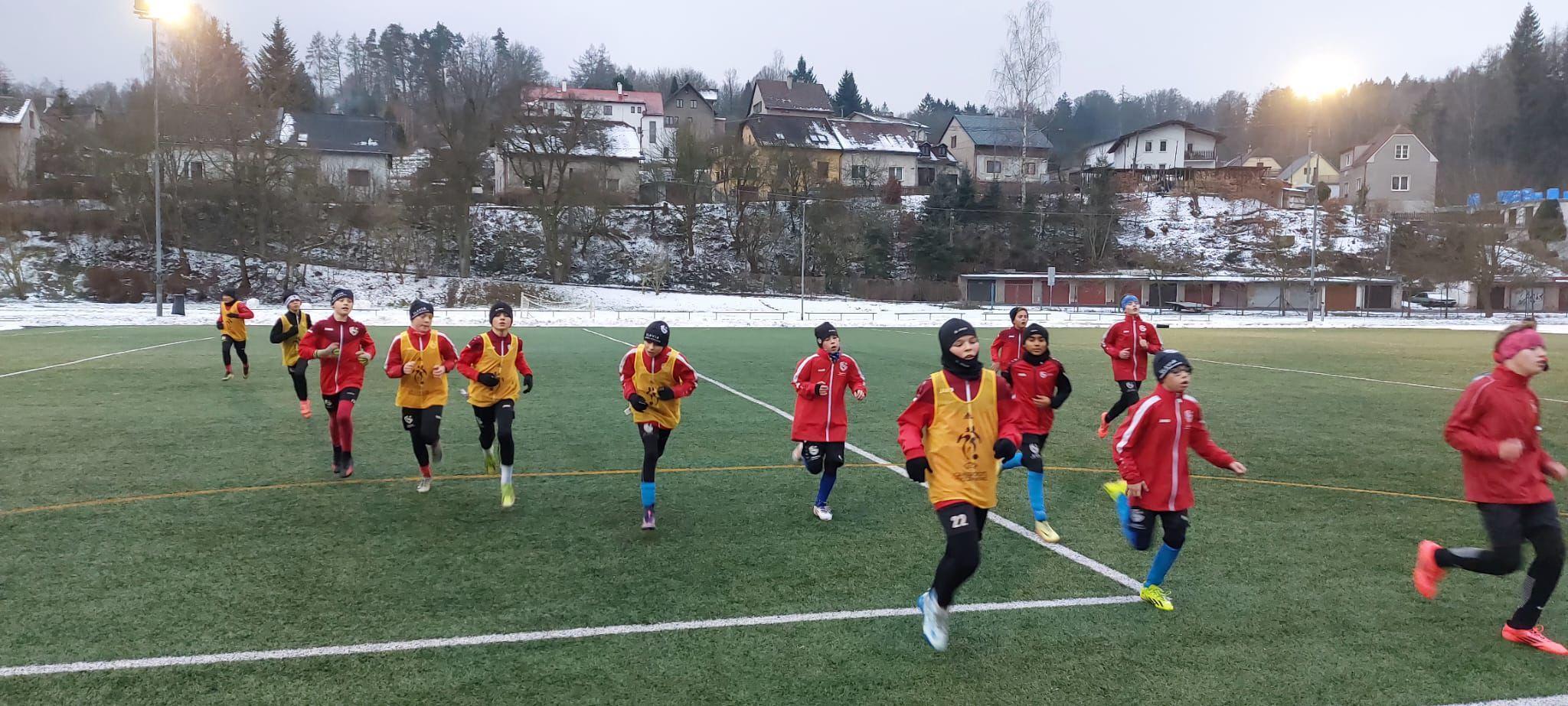 ZIMNÍ SOUSTŘEDĚNÍ | Mladší žáci U12 zvládli náročný program soustředění